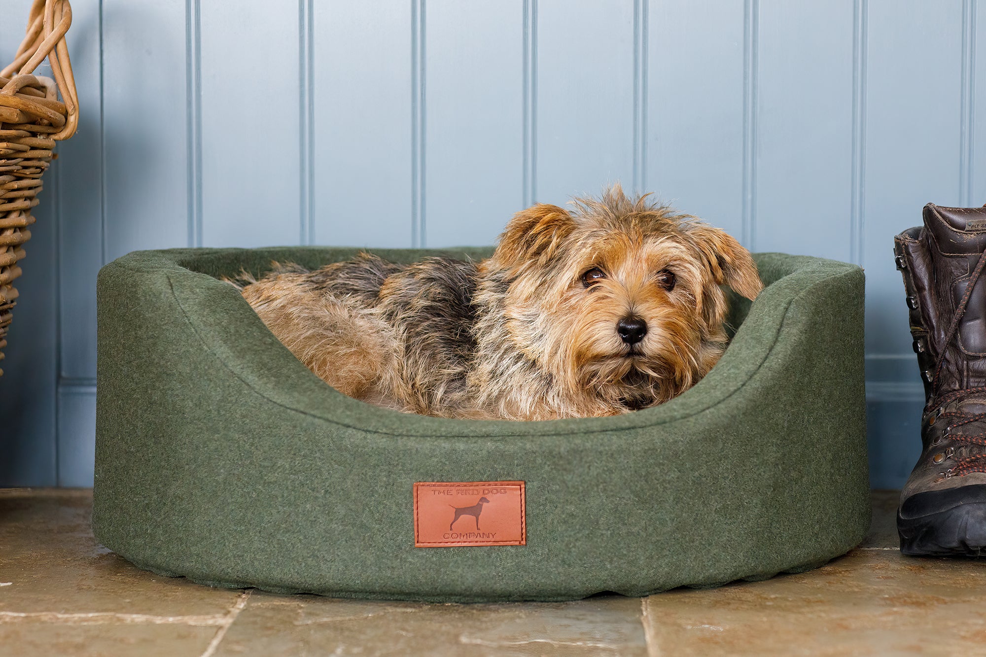 Willow Green Oval Dog Bed